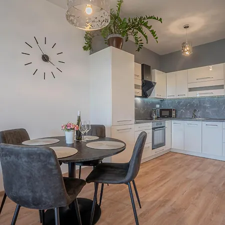 Karina Dunajská Streda