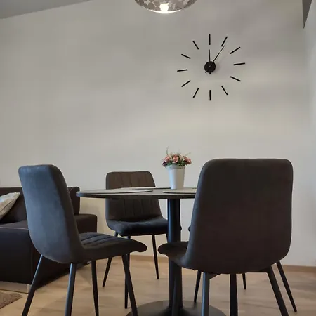 Apartamento Karina *